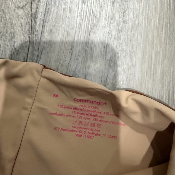 Commando Faux Leather Leggings in Brown - Picture 3 of 3